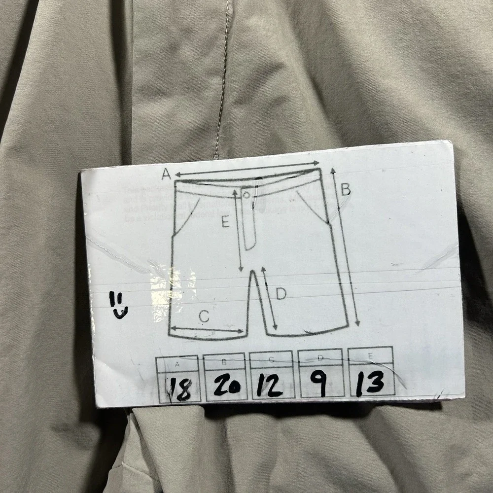 Vineyard Vines OTG On-The-Go Shorts Men's 36 Khaki Performance Stretch Golf